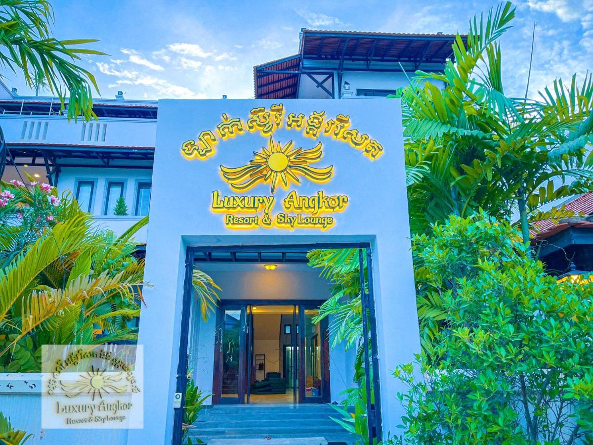 Luxury Angkor Resort & Sky Lounge Siem Reap Bagian luar foto