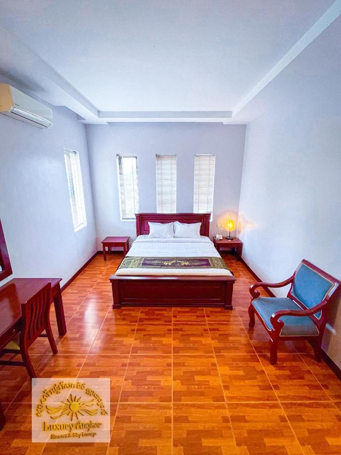 Luxury Angkor Resort & Sky Lounge Siem Reap Bagian luar foto