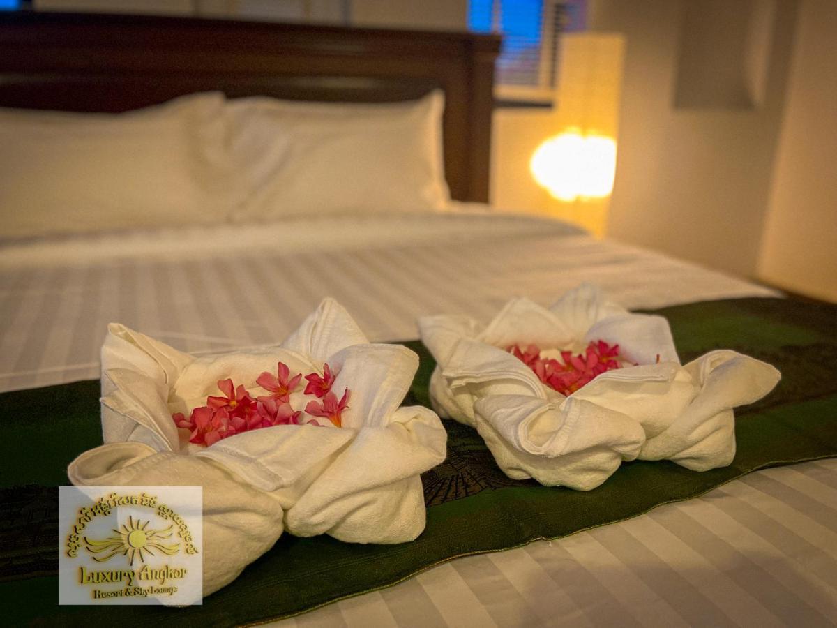 Luxury Angkor Resort & Sky Lounge Siem Reap Bagian luar foto