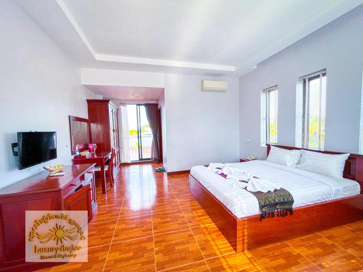 Luxury Angkor Resort & Sky Lounge Siem Reap Bagian luar foto