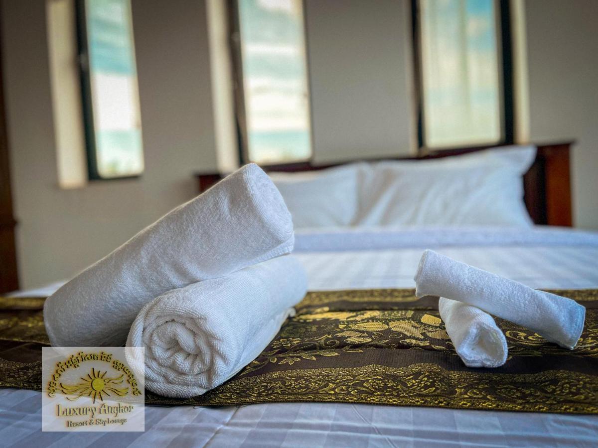 Luxury Angkor Resort & Sky Lounge Siem Reap Bagian luar foto