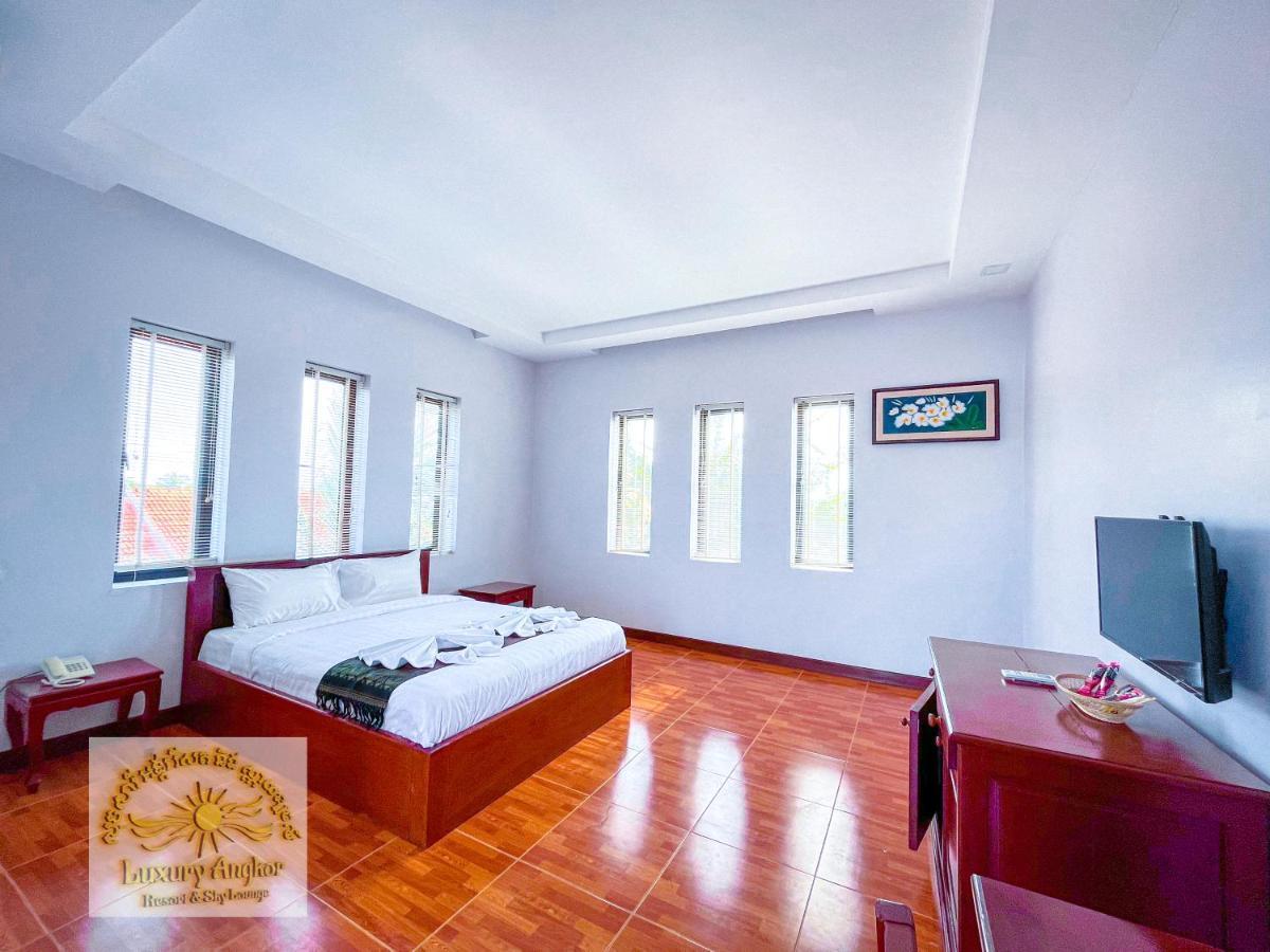 Luxury Angkor Resort & Sky Lounge Siem Reap Bagian luar foto