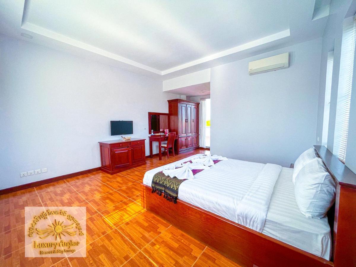 Luxury Angkor Resort & Sky Lounge Siem Reap Bagian luar foto